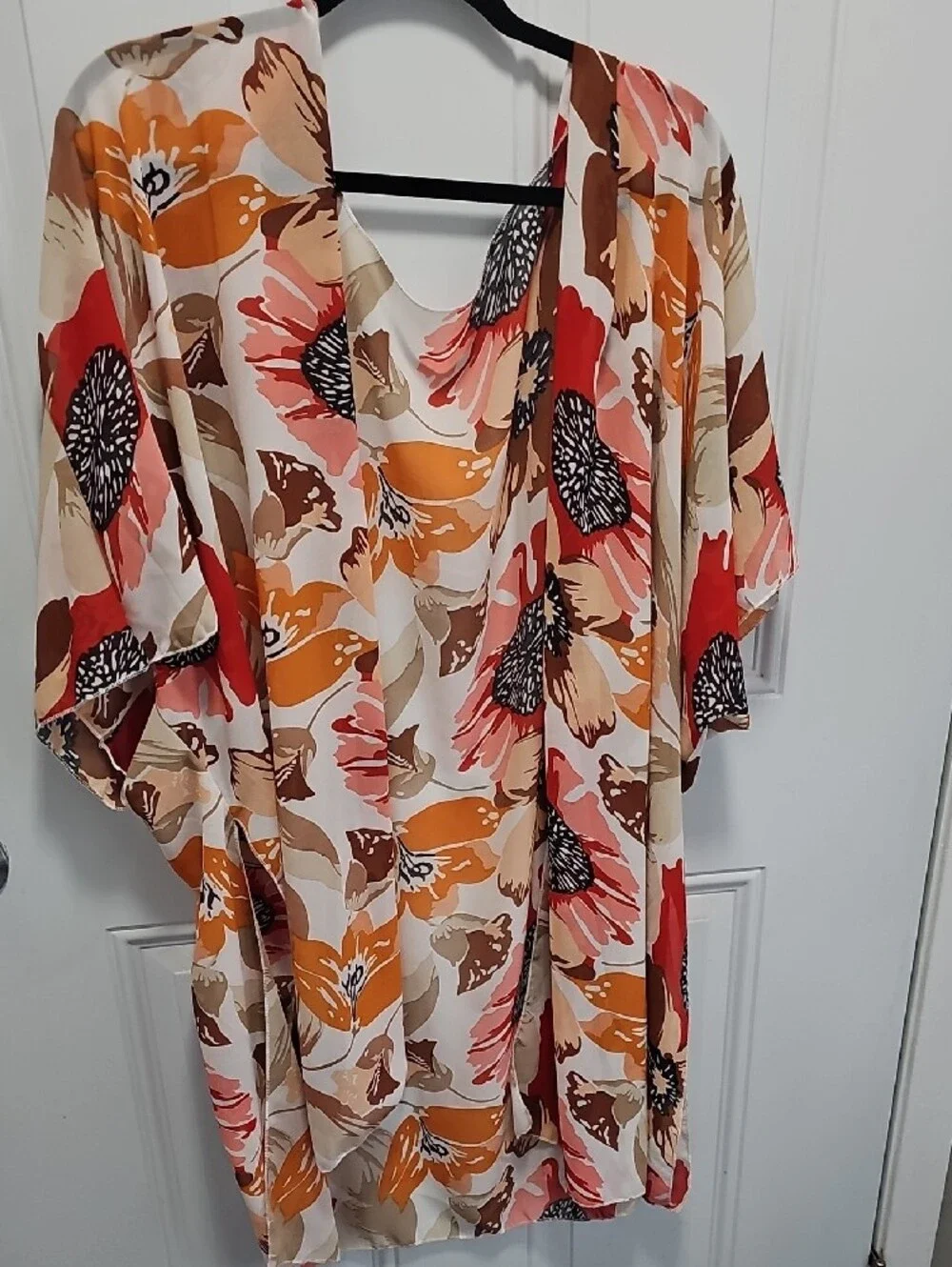 Maurices Floral Open-Front Kimono in Red, Orange & Tan With Cream Crewneck T.